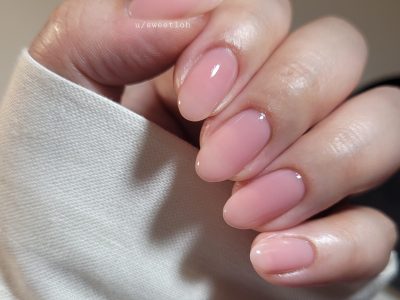 gel-polish-and-overlay-v0-hmwf9dn3gbwa1
