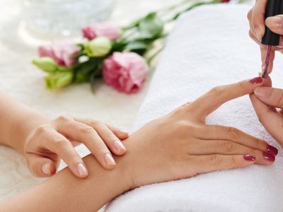 manicures_2023-12-11-163023_pbgb